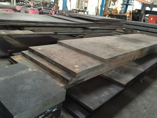 1,2738 placa de aço laminada a alta temperatura plástica de base de molde