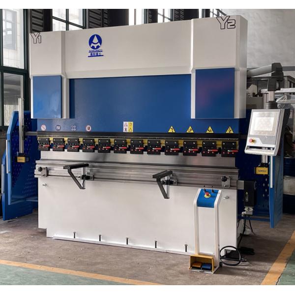 2500mm Hydraulic Press Brakes Folding Bending 110T CNC Controller DA53T