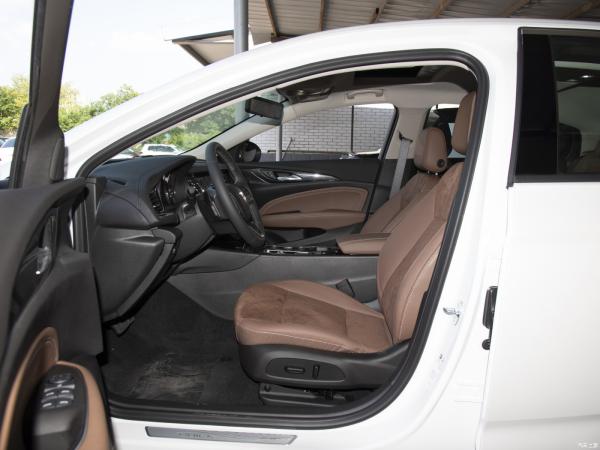 Buick Regal 2024 28t Indulge Version Gasoline Car with Braking System Epb and Benefit