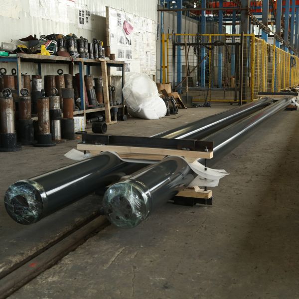 Steel Telescopic Hydraulic Long Stroke Cylinder With Hard Chrome Plated Surface