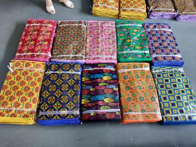 Eco Friendly PP Custom Shopping Bags With Gravure Printing Panton Colors PP Webbing Handles