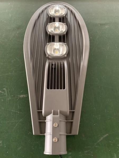 Dia Casting Aluminium 3000K IP65 150w LED Street Light