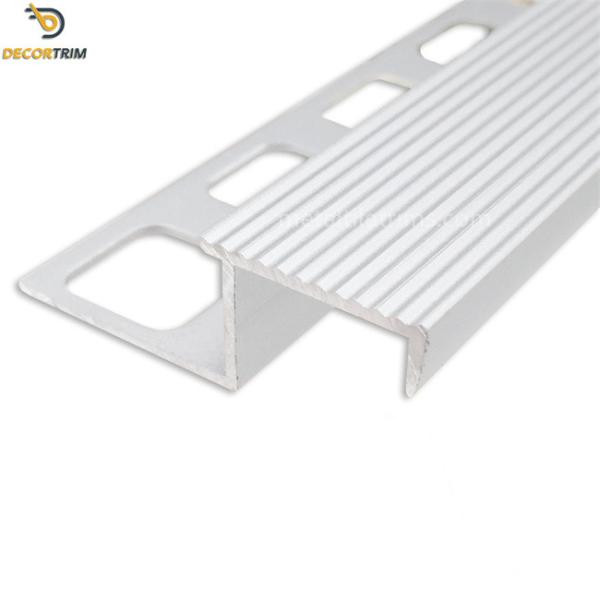 Anti Slip Metal Stair Nosing Tile Trim Anodized Matt Silver Color 2.5m Length