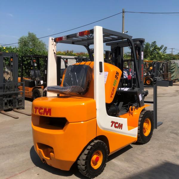 Original TCM25 TCM30 Diesel 3 Tons 2.5Ton Forklift Lifting Height 3m Secondhand Tcm Forklifts With Isuzu Engine