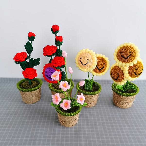 New Creative Luxury Handmade Crochet Knitting Plants Flowers Handicraft Home Decorations Crochet Flower