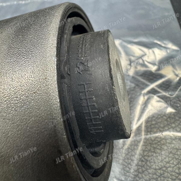 C2D4014 C2D4723 For JAGUAR XJ X351 Front Axle Wishbone Trailing Lower Suspension Control Arm Bushing