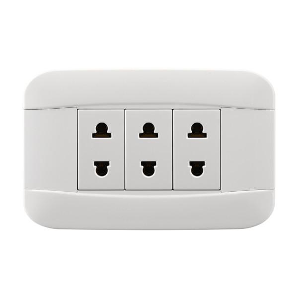 Electrical Wall Power Socket , Flame Resistant Residential Power Plug Socket