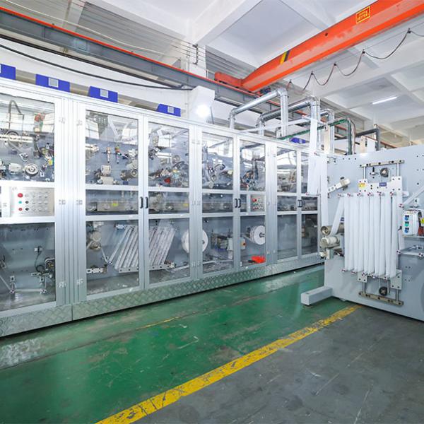 Customized Specification 700pcs/min Baby Training Panties Making Machine Stable Work