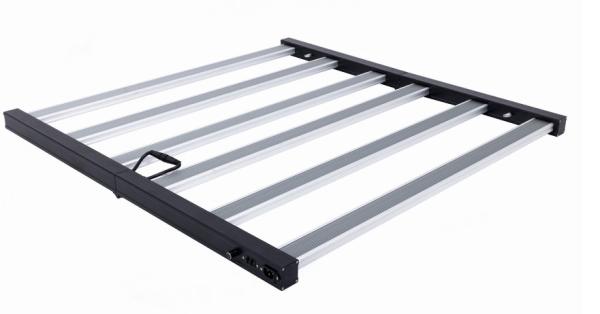 Luz de crescimento de plantas LED dobrável Espectro completo 540W Garantia de 5 anos Componentes à prova d'água IP65