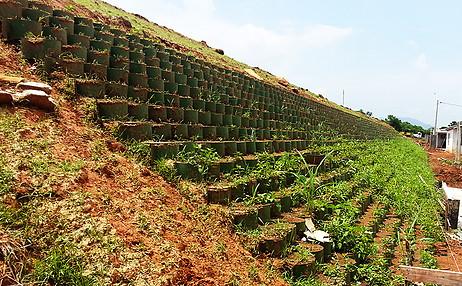 Pea Gravel Stabilizer Grid Geocell de superfície entrelaça o HDPE 100% do Virgin