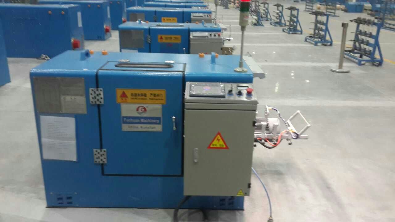 Knob Control Wire Twisting Machine 10 Zones 6000 Twist Rotating Speed Equipment