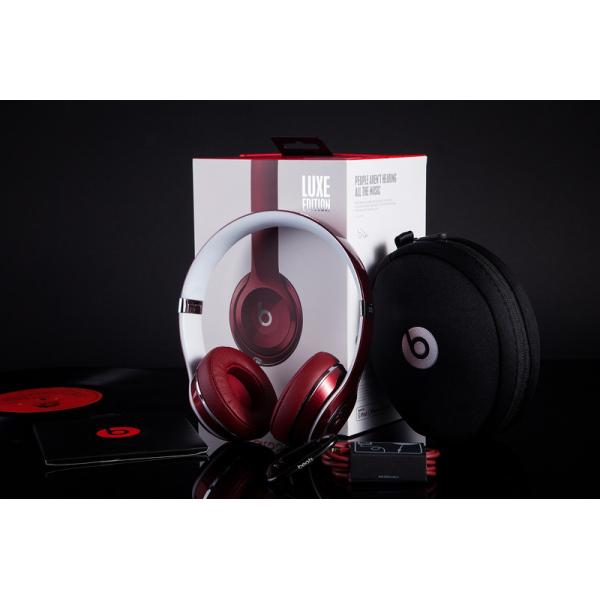 Beats by Dre Solo2 On-Ear Headphones Luxe Edition In Red With Remote Control with seal box