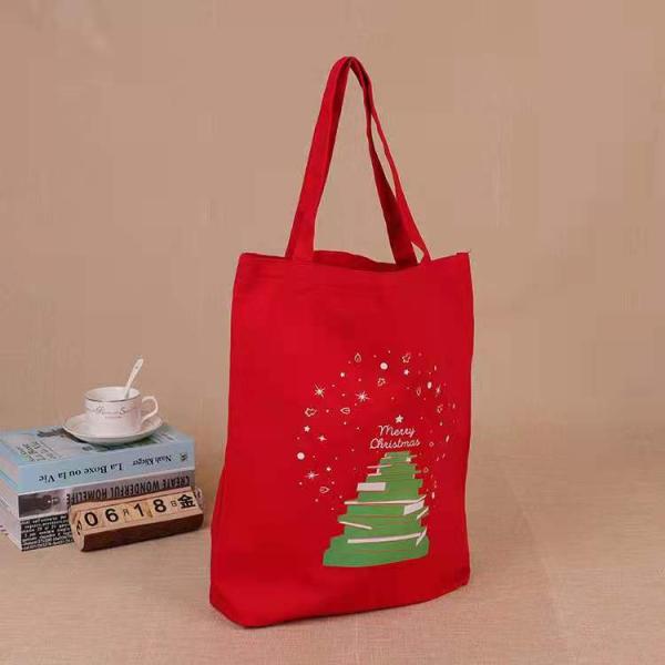 2021 hot selling promotional customized Christmas canvas tote bag reusable Santa shopping bag handbag gift for kids