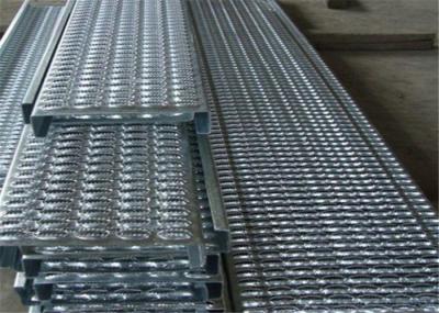 Slip Resistant Galvanized Steel Stair Treads Outdoor Ladder Q235 Steel