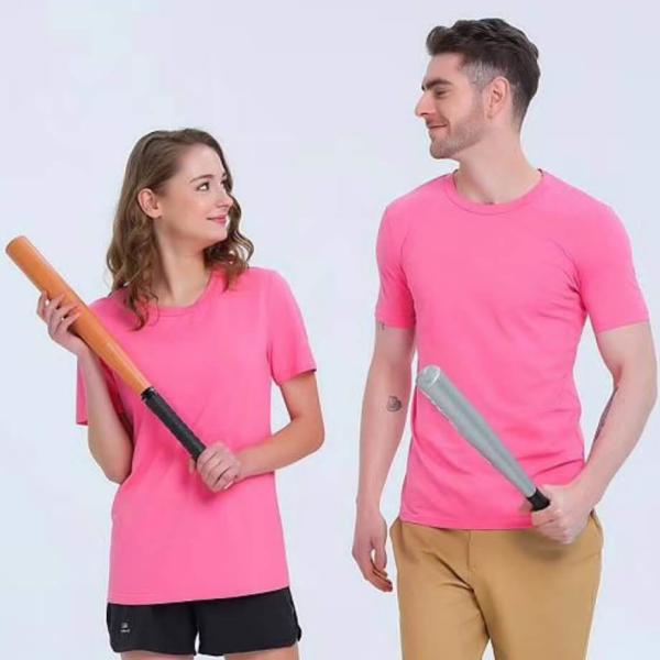 V neck Customized logo printed T-shirt cotton and polyester preshrunk fabric moisture absorption sports apparel
