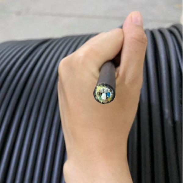 Антенна ядра пяди 24 пяди 500m пяди 100m кабеля оптического волокна ADSS надземная