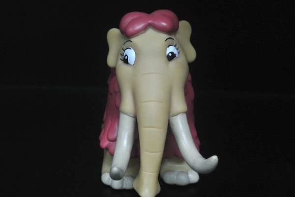 Mammoth Elephant Collectible Vinyl Toys With Long White Tooth 8*7*5cm