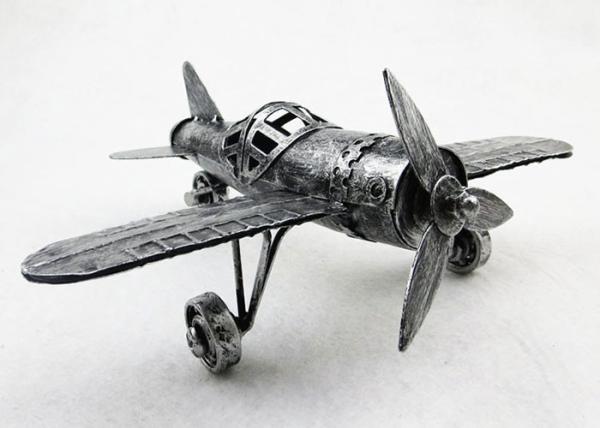 Fighter Model Metal Decorations Art Crafts Iron Material For Office Desk Decor