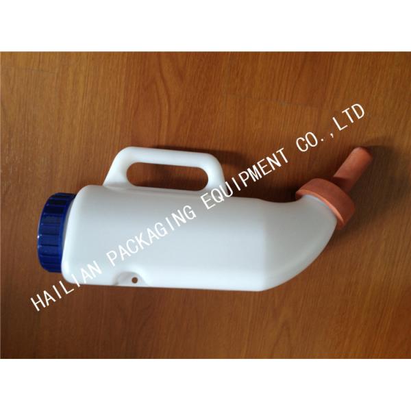 Cow Farm 2L PE Calf Feeding Bottle With Rubber Nipple Baby Cattle Feeder