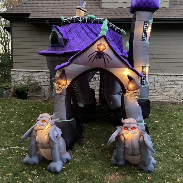 Customized Size Personalised Inflatable Haunted House Bounce Castle for Kids and Adults