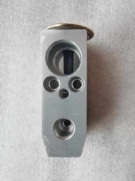 Alloy Steel Batching Plant Parts 60159089 Expansion Valve T000380 For SANY Mobile Crane