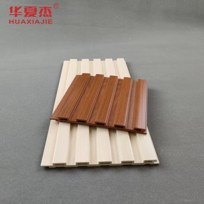Panneaux muraux rainurés en composite bois-plastique (WPC) étanches pour café