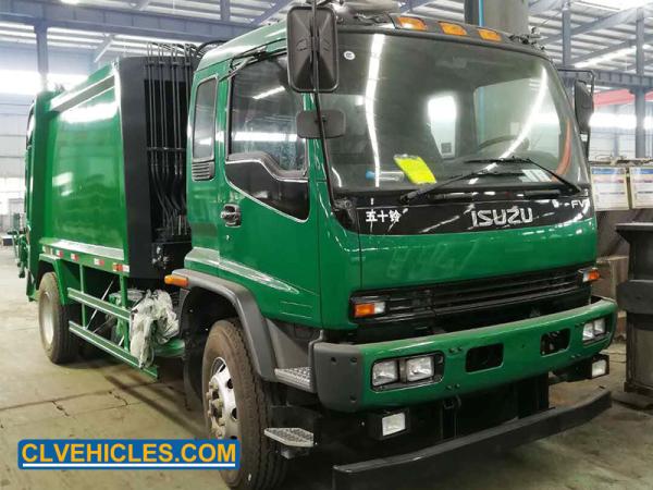 ISUZU FVR 240hp Compact Garbage Truck 15CBM 4x2  For Industrial Use