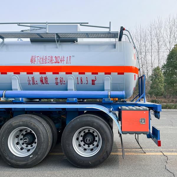 Tri Axle Concentrated Sulfuric Acid Tanker Semi Trailer For Chemical Transport