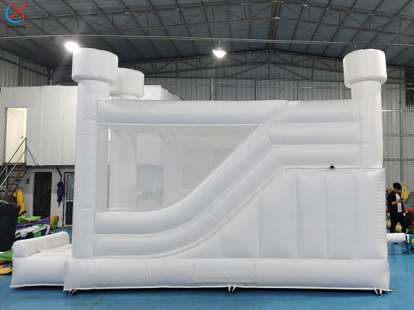 Customized Inflatable White Wedding Bouncy Castle With Slide For Event Party