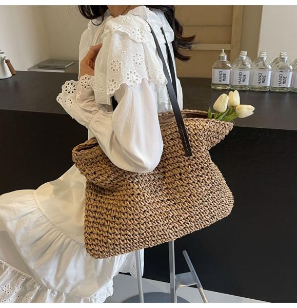 High Quality Wholesale Women'S Summer Crochet Raffia Straw Bag Handmade Designer Open Shoulder Bag Crochet Beach Bag for Women Summer Beach Totes Bag Women Crochet Purses Rattan Earrings