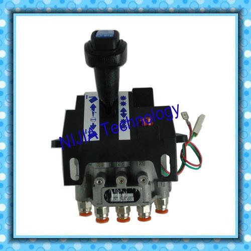 14750152H 3 Position Pneumatic Distributor Valve Pressure Air Contorl Valve
