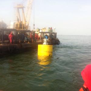 UHMWPE海上ボイ 5~50mの水深にUV耐性