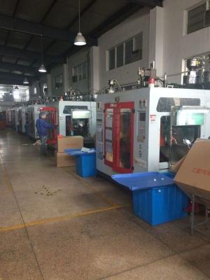 A máquina de molde totalmente automático do sopro do PC de China Meper, equipamento 2 do molde de sopro mergulha a cabeça material de Thriple