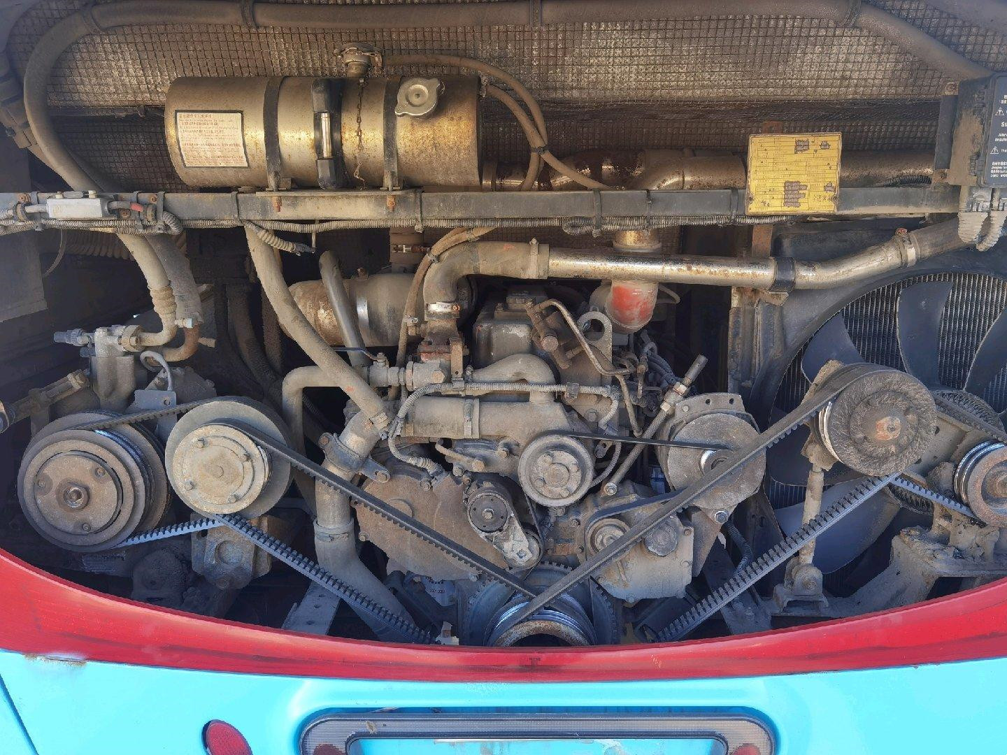 Автобусы мест автобуса 47 двигателя ZK6100 Yutong используемые автобусом роскошные используемые роскошные