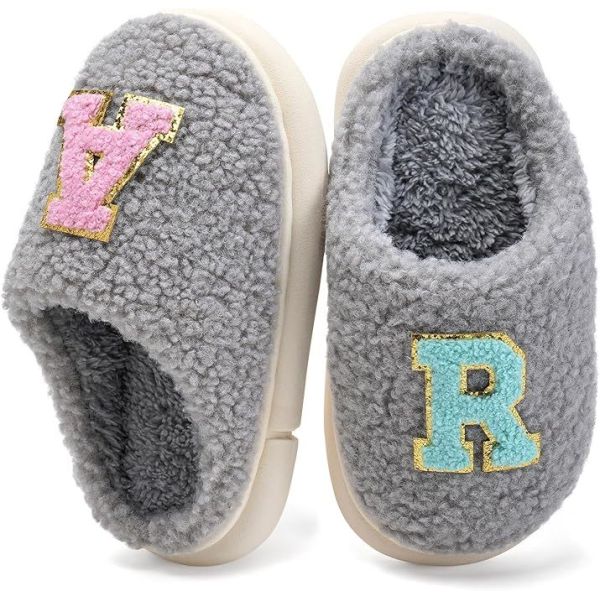 Chaussons d'intérieur confortables et tendance pour enfants avec mousse à mémoire de forme haute densité et dessus en tricot respirant