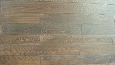 Oak Engineered Flooring walnut  color
