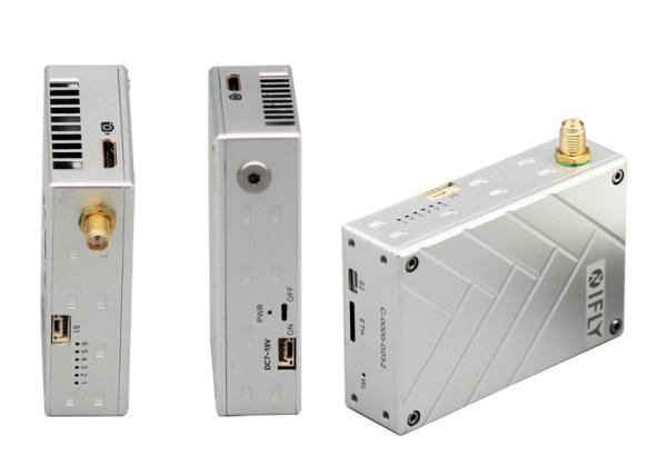 Real-Time UAV Data Link Ultra Small 94g Weight 2.4GHz 30dBm For Commercial UAV