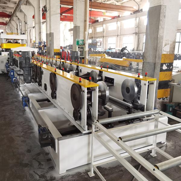 Máquina de perfurar bandejas de cabos para construção de telhados de telhas de metal 11kw