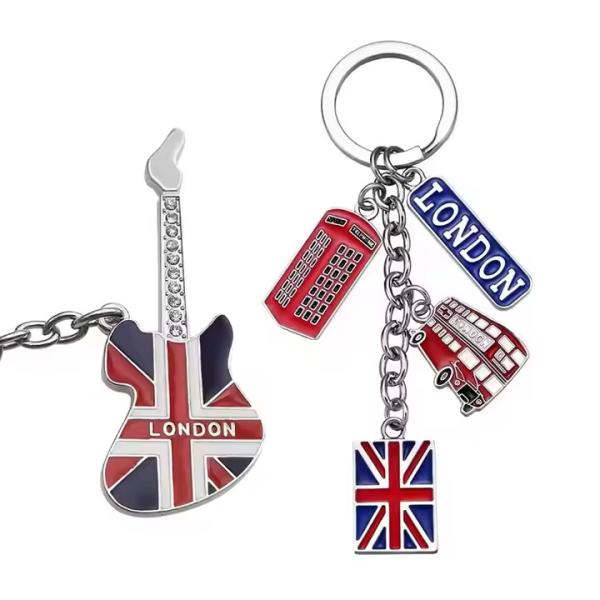 Wholesale Custom Zinc Alloy Tourism Keychain with Customized Design and Low MOQ 50pcs