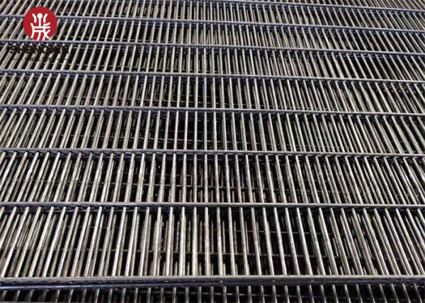 Anti Climb 358 Mesh Panels Heavy Duty PVC Coated Wire Fencing For Railway Station