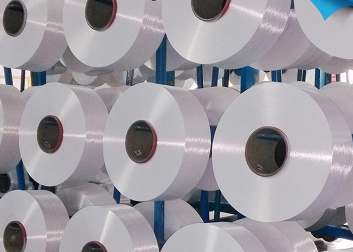 100DD / 144F Raw White Polyester FDY Yarn , Polyester Filament Yarn For Fabric Knitting