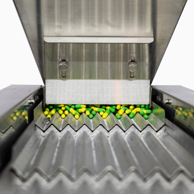 Small Volume Capsule Tablet Candy Bean Seed Lab Automatic Electronic Counting Machine
