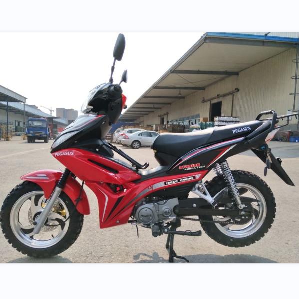 Motorista de quatro tempos refrigerado a ar de moda 150cc Motorista Underbone