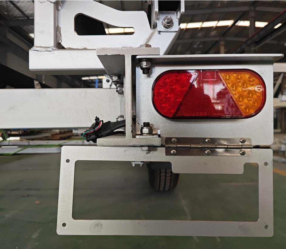 Lightweight & Corrosion-Resistant Aluminum boat Trailers for Marine Use