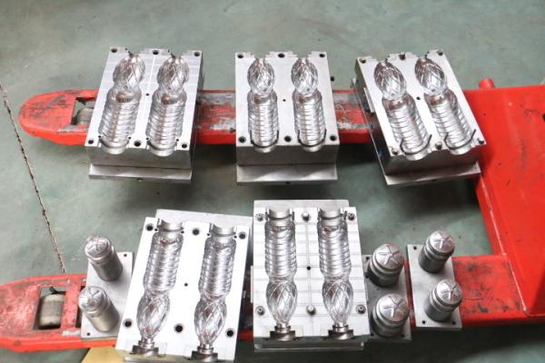 2000 BPH Pet Bottle Preform Making Machine Low Noise Making 7 Kinds Of Bottles