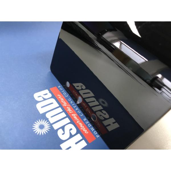 Глянцевое покрытие из 100% полиэстера с эффектом черного зеркала для автомобильных деталей