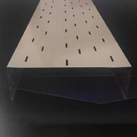 Plateau de gestion du câble ignifuge pour votre sécurité Plateau de câble monté sur le mur