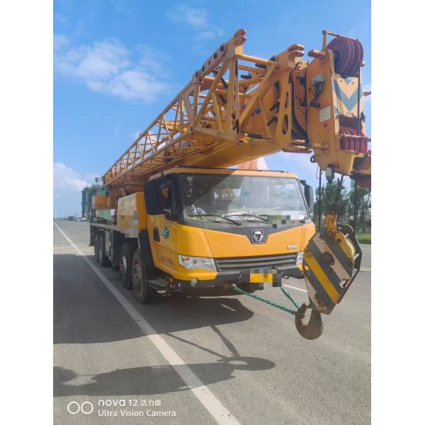 Used 2020 XCMG 40 Ton Truck Crane QY40KC
