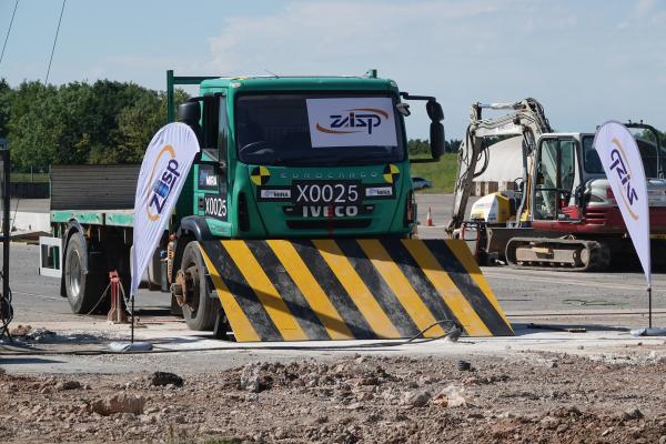 Bloqueador de carreteras de montaje superficial para la seguridad de protección del perímetro