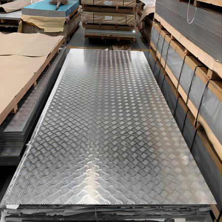 Placa 3003 quadriculado de alumínio para o caminhão 2000mm Diamond Plate Panels do carro